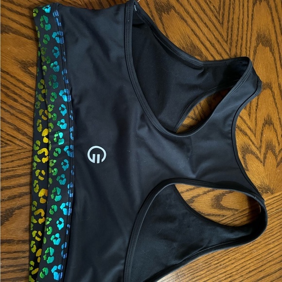 Colorful Leopard Print Sports Bra - Picture 3 of 6